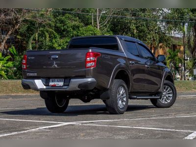 2016 MITSUBISHI TRITON PLUS 2.4 GLS - used.thaimotorshow.com