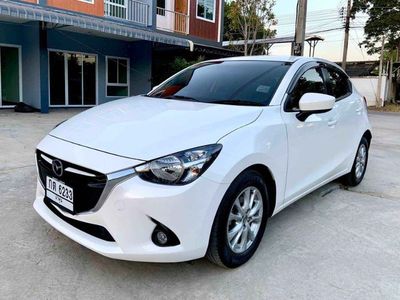 2016 Mazda Mazda2 Skyactiv High Connect - used.thaimotorshow.com