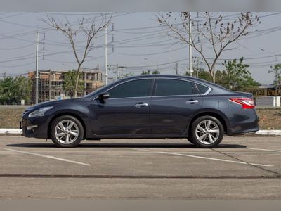 2014 ALL NEW NISSAN TEANA 2.0XL TOP - used.thaimotorshow.com