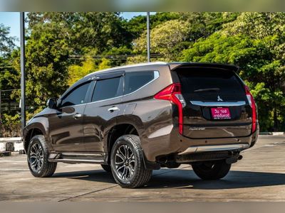 2017 MITSUBISHI PAJERO SPORT 2.4 GT AUTO - used.thaimotorshow.com