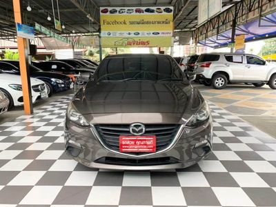 2015 Mazda Mazda3 SKYACTIV 2.0 E - used.thaimotorshow.com