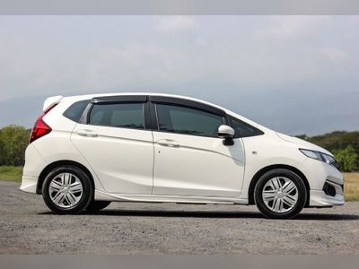 2019 Honda Jazz  GK 1.5 S - used.thaimotorshow.com