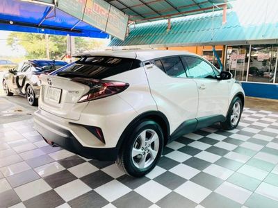 2018 Toyota C-HR 1.8 HYBRID MID - used.thaimotorshow.com