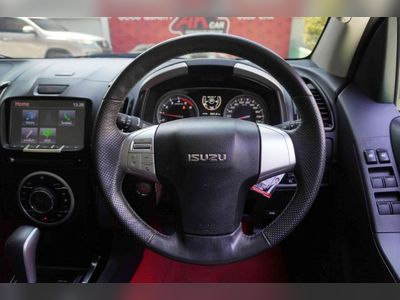 2018 Isuzu MU-X 1.9 DA DVD - used.thaimotorshow.com