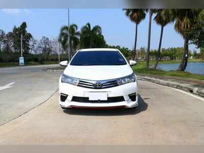 2015 Toyota Corolla Altis - used.thaimotorshow.com