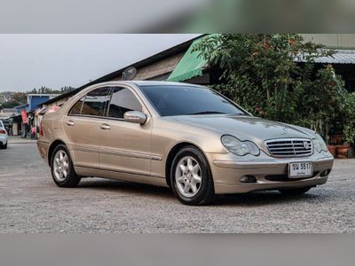 2004 Mercedes-Benz C-Class - used.thaimotorshow.com